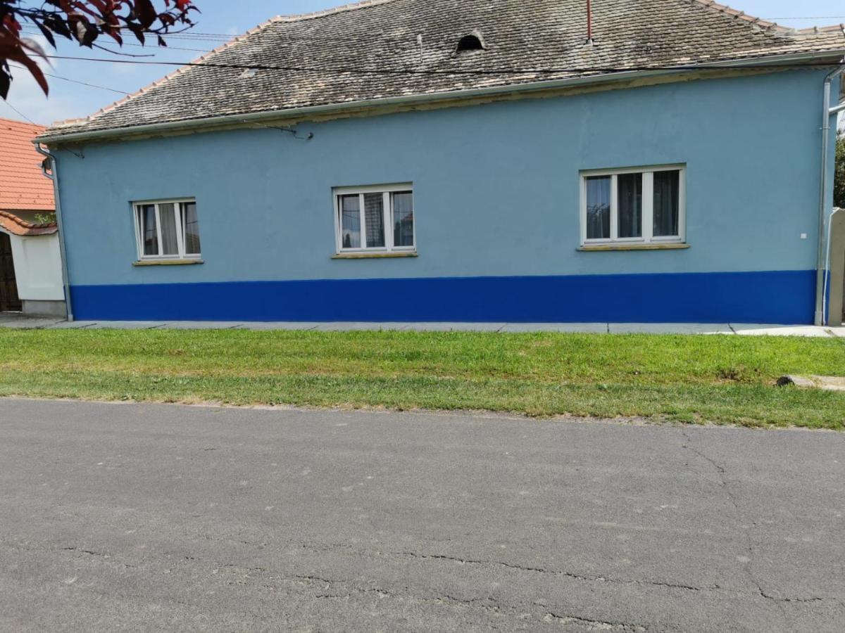 Hotel The Blue Csatalja Exterior foto
